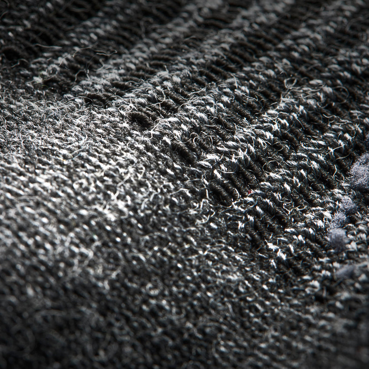 wizwool-merino-sokker-LightWeight-geoff-anderson-closeup-6.jpg